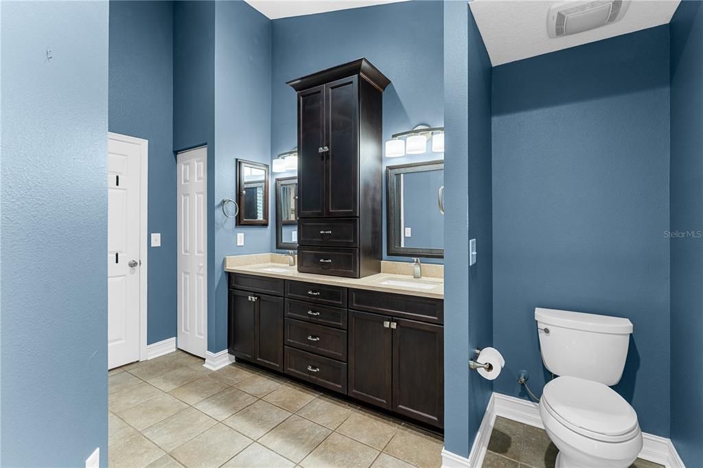 На продажу: $515,000 (4 спален, 3 ванн, 2145 Квадратных фут)