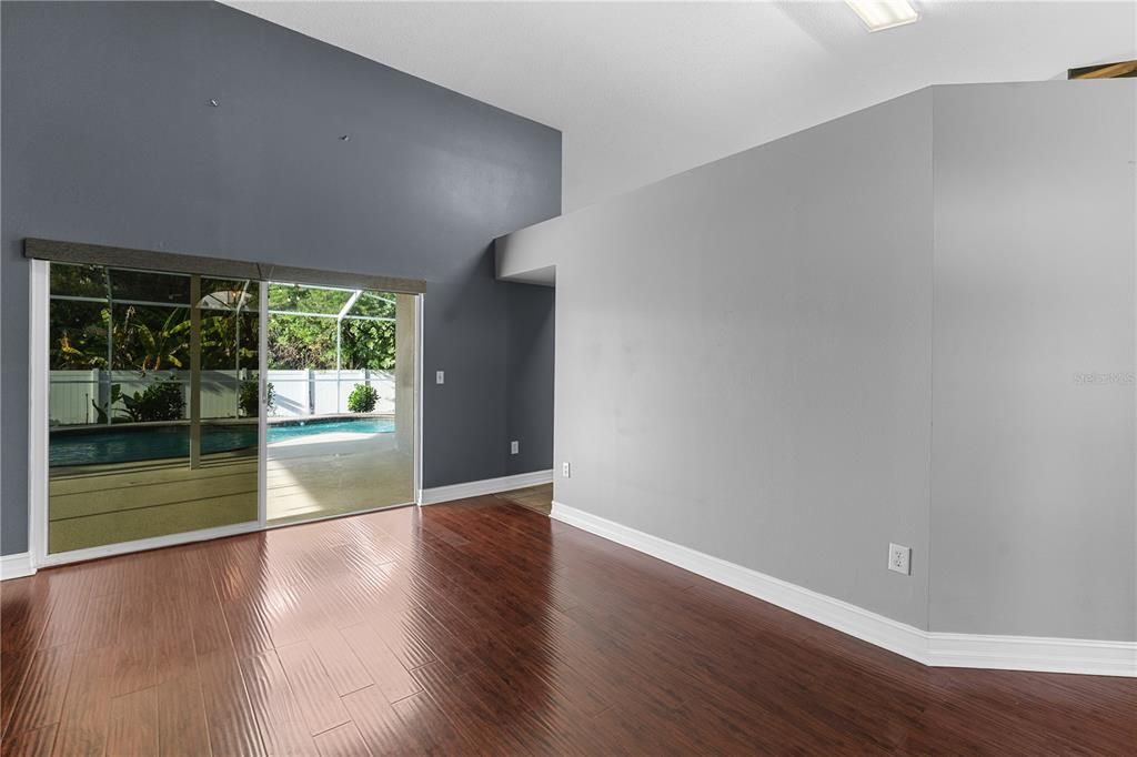 На продажу: $515,000 (4 спален, 3 ванн, 2145 Квадратных фут)