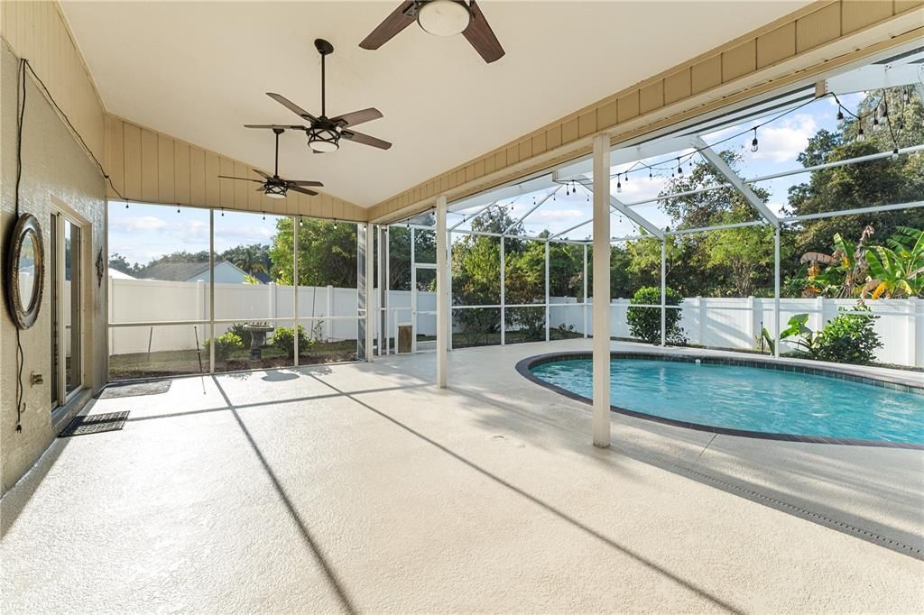 На продажу: $515,000 (4 спален, 3 ванн, 2145 Квадратных фут)