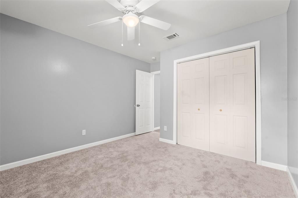 For Sale: $250,000 (4 beds, 2 baths, 1704 Square Feet)