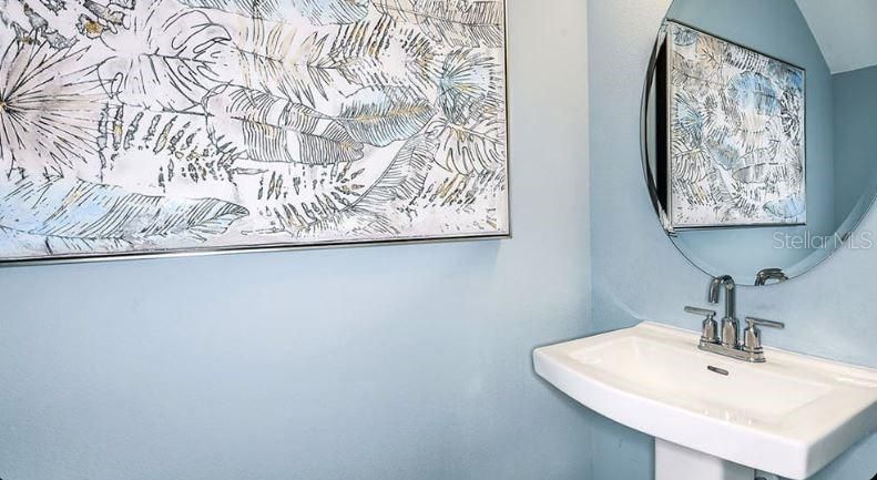 待售: $323,000 (3 贝兹, 2 浴室, 1373 平方英尺)