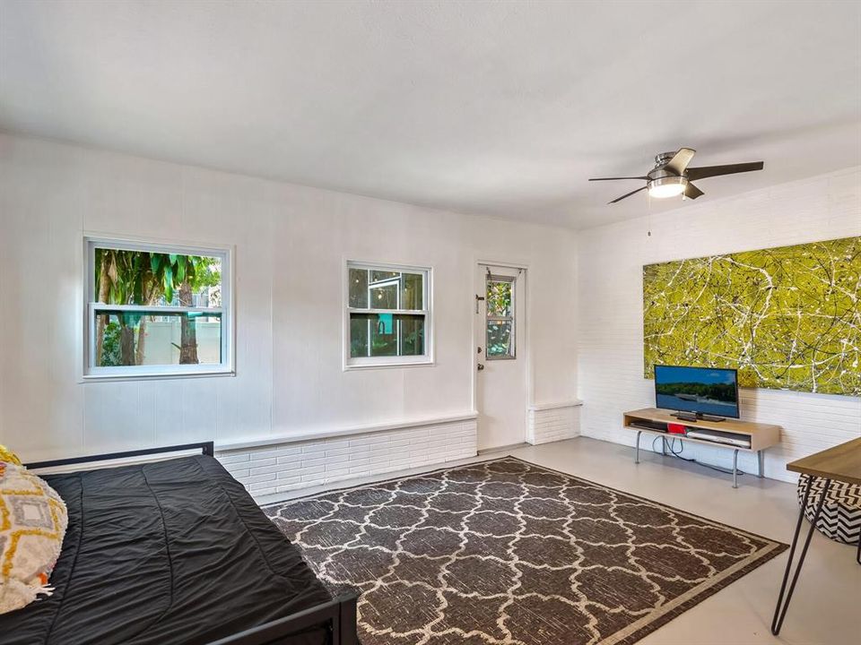 For Sale: $479,000 (3 beds, 2 baths, 1485 Square Feet)