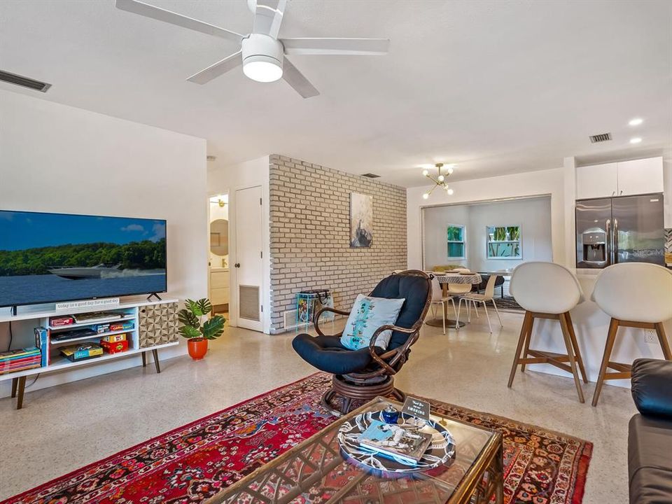 For Sale: $479,000 (3 beds, 2 baths, 1485 Square Feet)