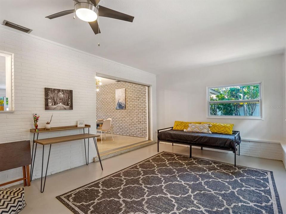 For Sale: $479,000 (3 beds, 2 baths, 1485 Square Feet)