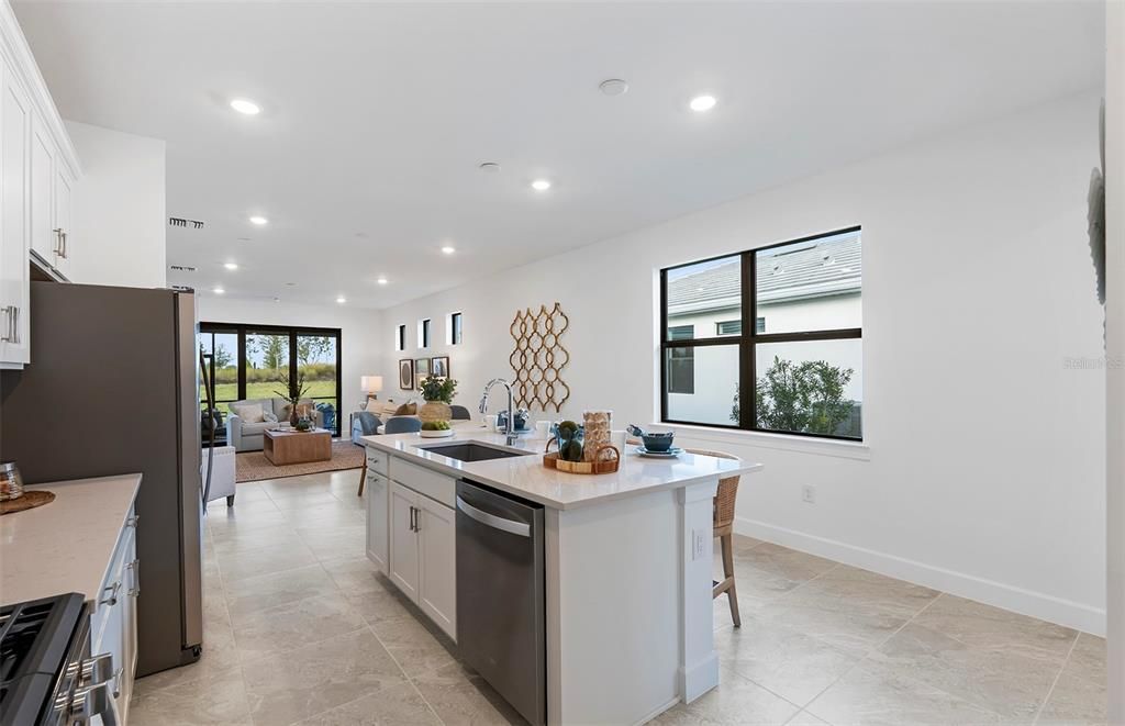 En Venta: $450,000 (2 camas, 2 baños, 1655 Pies cuadrados)