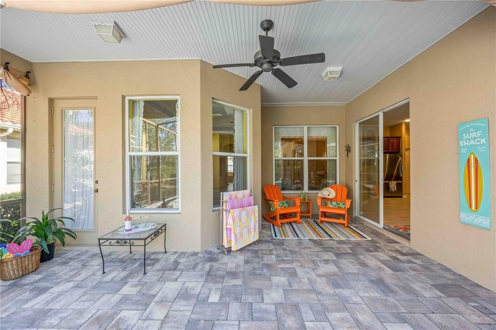 Active With Contract: $2,800 (4 beds, 3 baths, 2714 Square Feet)