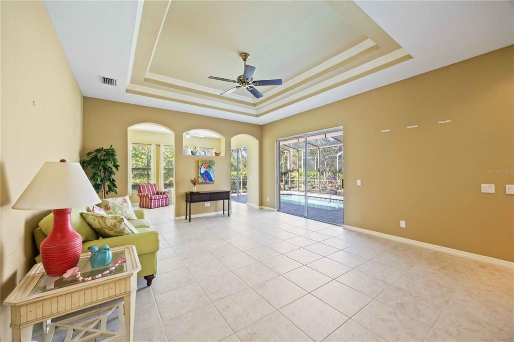 Active With Contract: $2,800 (4 beds, 3 baths, 2714 Square Feet)