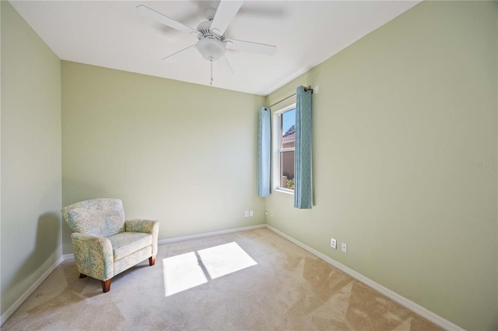 Active With Contract: $2,800 (4 beds, 3 baths, 2714 Square Feet)