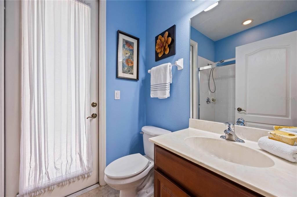 Active With Contract: $2,800 (4 beds, 3 baths, 2714 Square Feet)