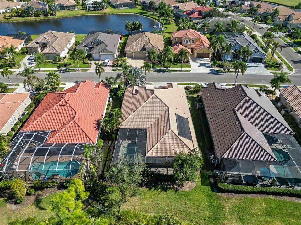 Active With Contract: $2,800 (4 beds, 3 baths, 2714 Square Feet)