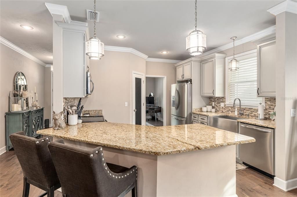 待售: $399,900 (3 贝兹, 2 浴室, 1923 平方英尺)