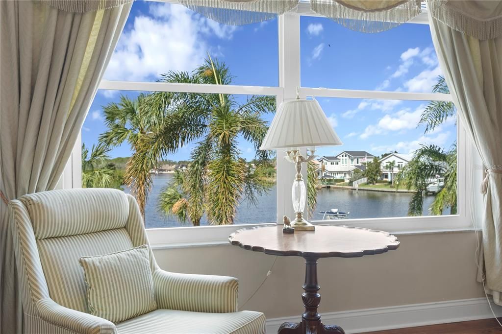 出租: $15,000 (5 贝兹, 5 浴室, 5095 平方英尺)