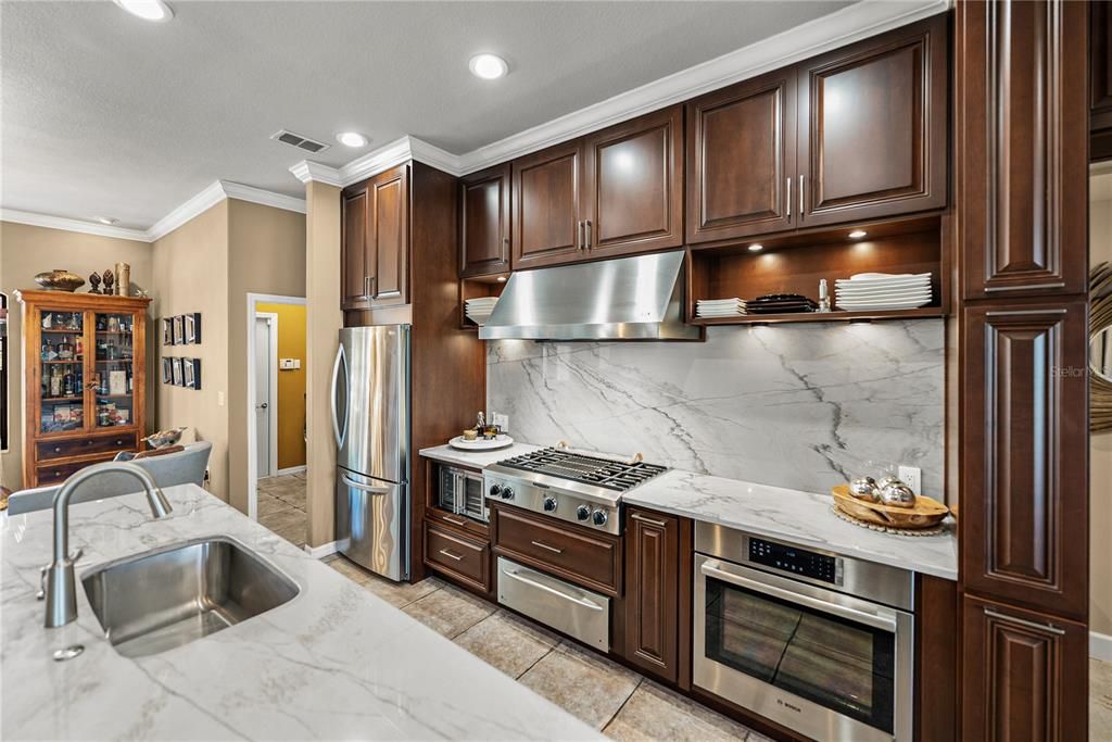 For Sale: $760,000 (4 beds, 2 baths, 2179 Square Feet)