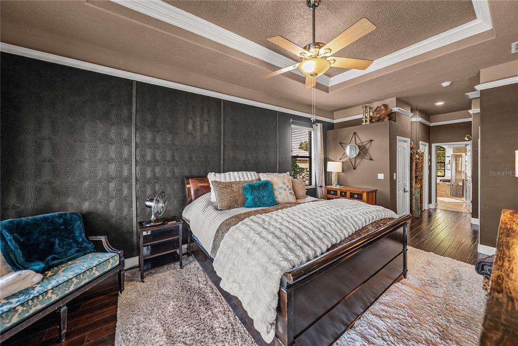 For Sale: $760,000 (4 beds, 2 baths, 2179 Square Feet)