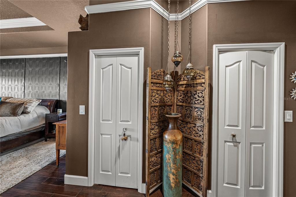 For Sale: $760,000 (4 beds, 2 baths, 2179 Square Feet)