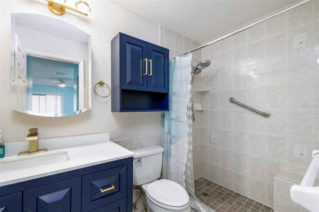 For Rent: $1,800 (2 beds, 2 baths, 1110 Square Feet)