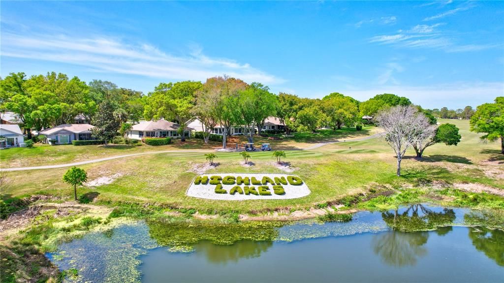 For Sale: $319,900 (2 beds, 2 baths, 1337 Square Feet)