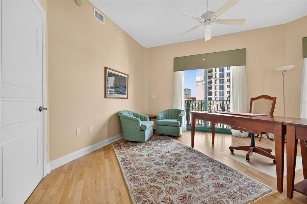 For Sale: $1,487,000 (3 beds, 2 baths, 2600 Square Feet)