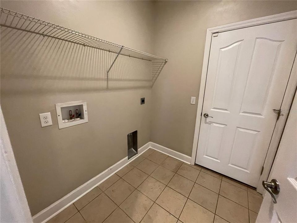 For Rent: $2,375 (3 beds, 2 baths, 1532 Square Feet)