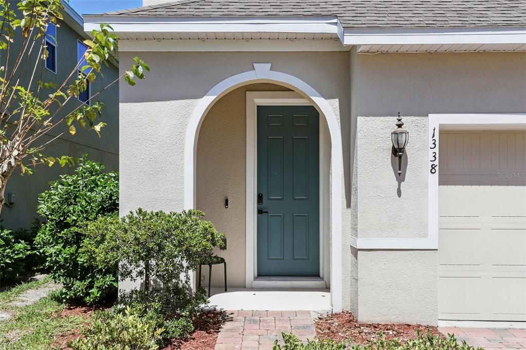 For Sale: $365,000 (3 beds, 2 baths, 1934 Square Feet)