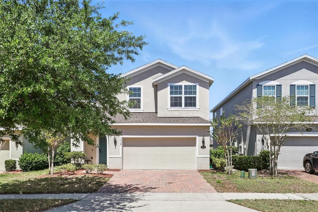 For Sale: $365,000 (3 beds, 2 baths, 1934 Square Feet)