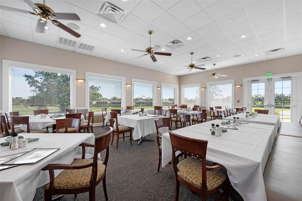 For Sale: $900,000 (3 beds, 3 baths, 2760 Square Feet)