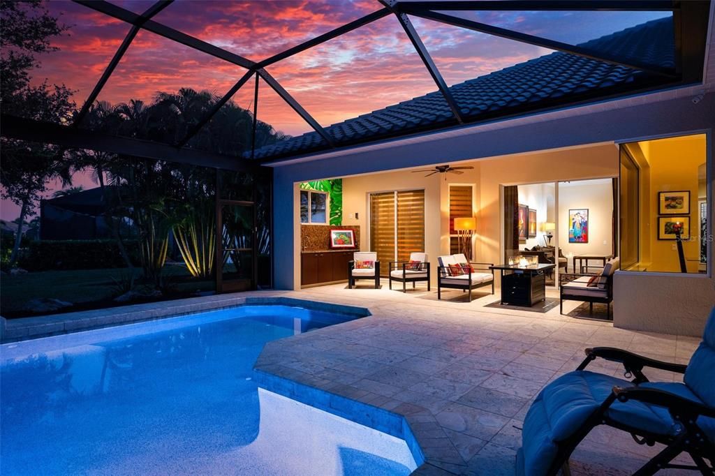 For Sale: $900,000 (3 beds, 3 baths, 2760 Square Feet)