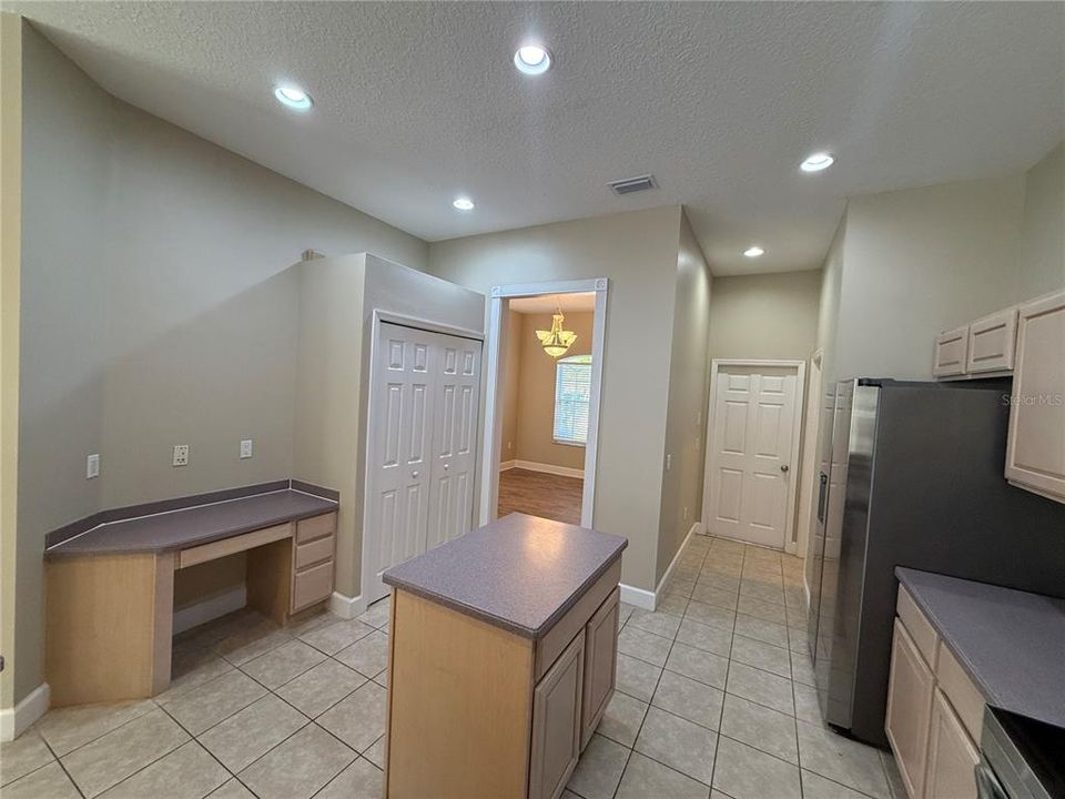 For Sale: $529,900 (4 beds, 3 baths, 2531 Square Feet)