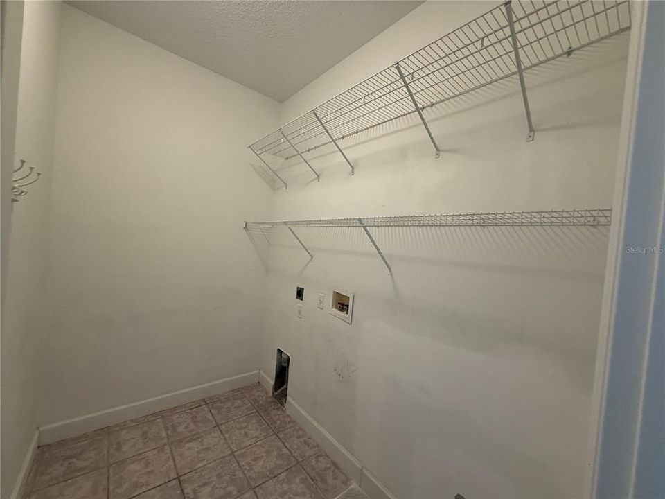 For Sale: $529,900 (4 beds, 3 baths, 2531 Square Feet)