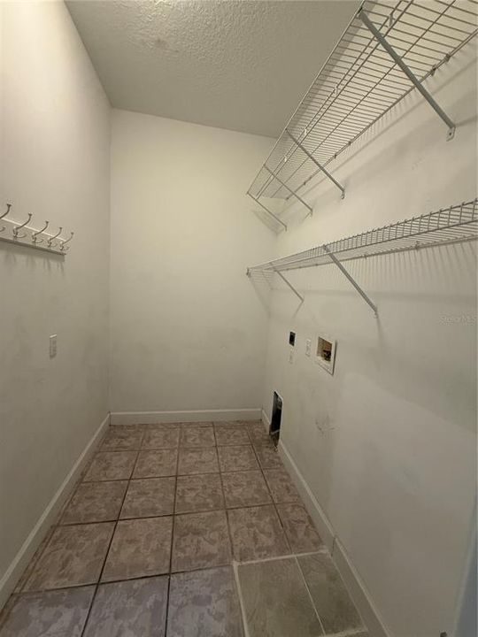 For Sale: $529,900 (4 beds, 3 baths, 2531 Square Feet)