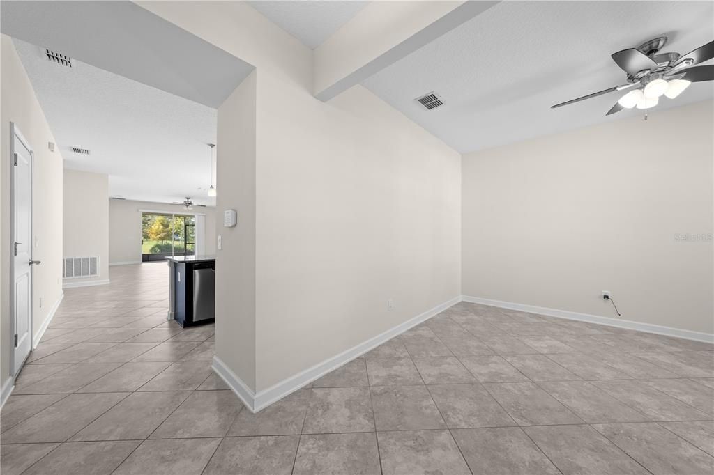 For Sale: $399,900 (3 beds, 2 baths, 1957 Square Feet)