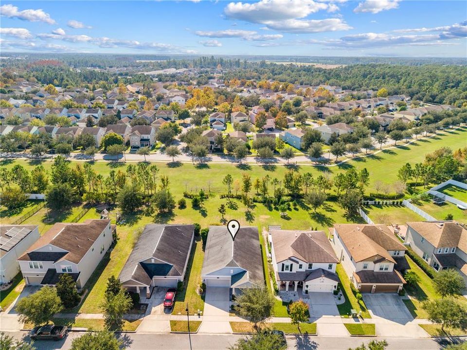 For Sale: $399,900 (3 beds, 2 baths, 1957 Square Feet)