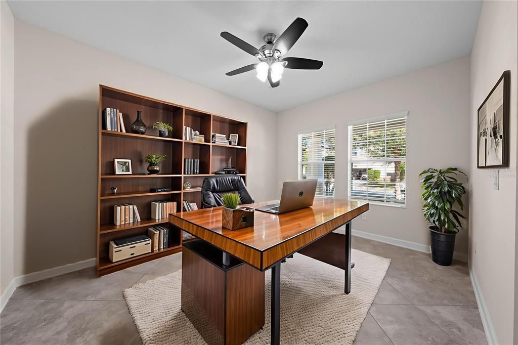 For Sale: $399,900 (3 beds, 2 baths, 1957 Square Feet)