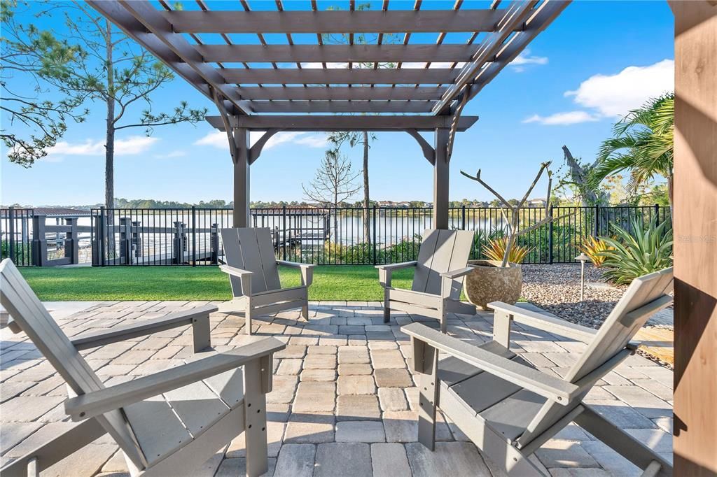 For Sale: $2,200,000 (5 beds, 5 baths, 4934 Square Feet)