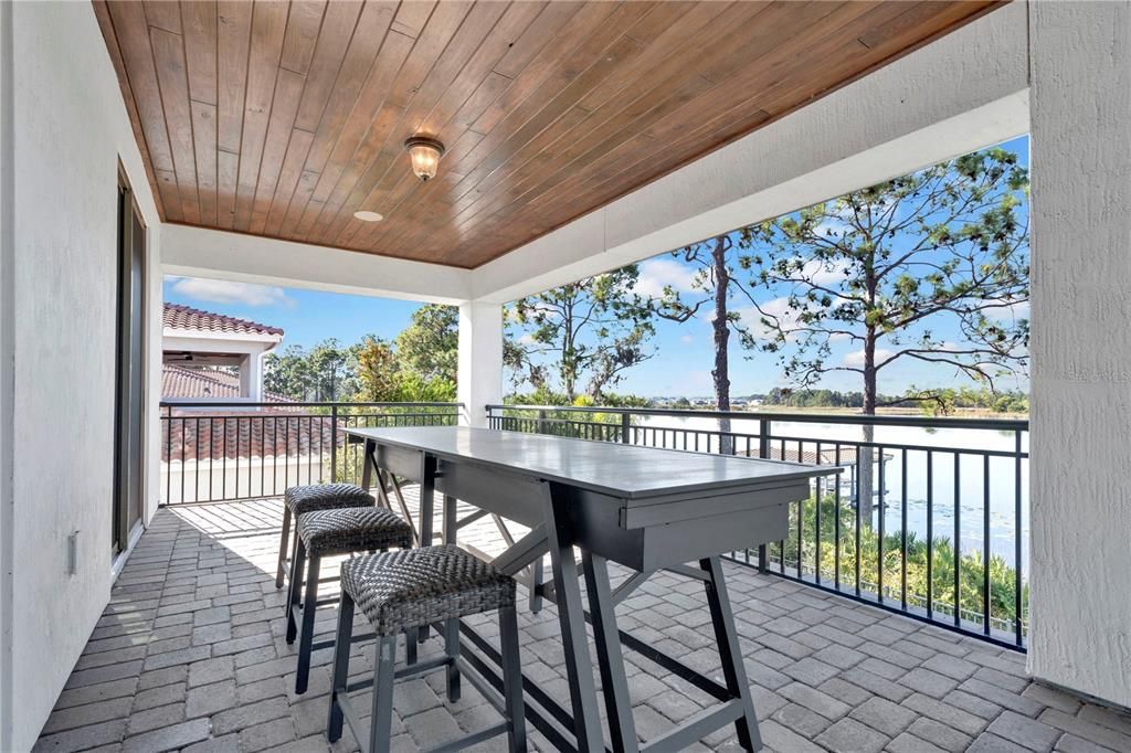 For Sale: $2,200,000 (5 beds, 5 baths, 4934 Square Feet)