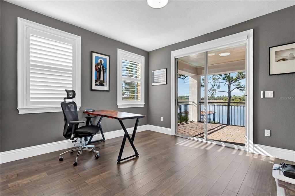 For Sale: $2,200,000 (5 beds, 5 baths, 4934 Square Feet)