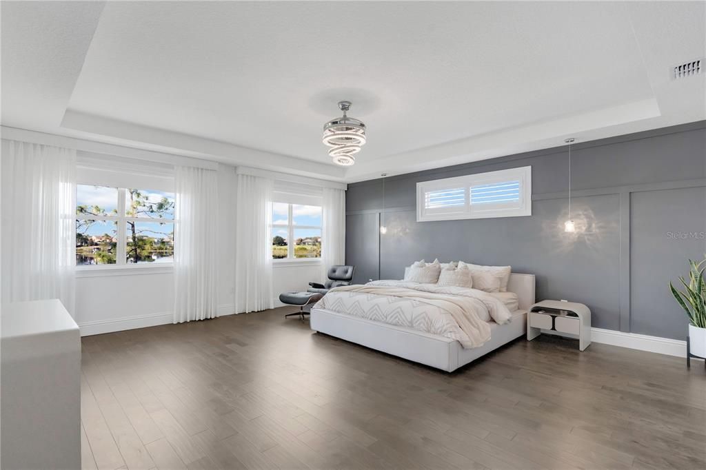 For Sale: $2,200,000 (5 beds, 5 baths, 4934 Square Feet)