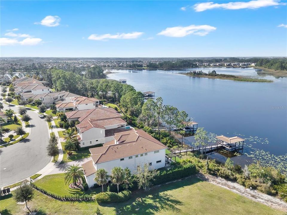 For Sale: $2,200,000 (5 beds, 5 baths, 4934 Square Feet)