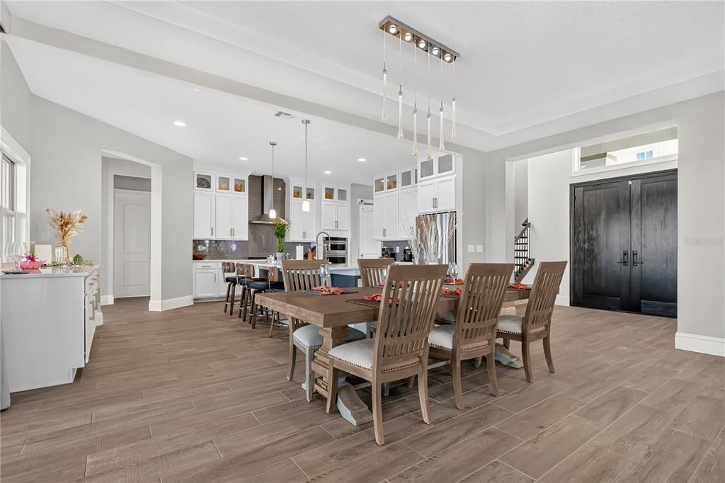 For Sale: $2,200,000 (5 beds, 5 baths, 4934 Square Feet)