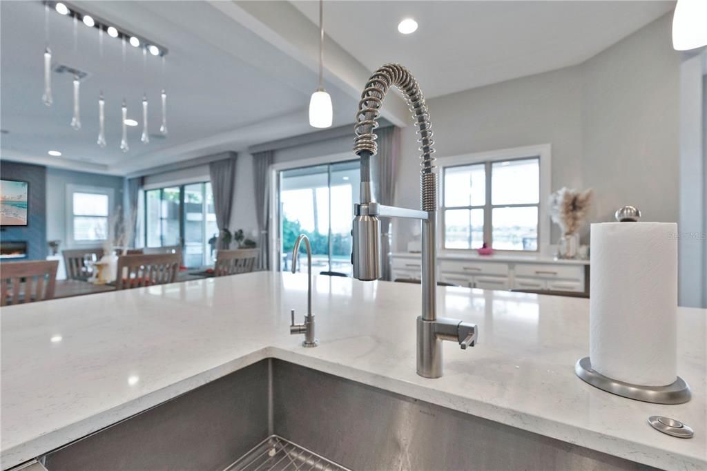 For Sale: $2,200,000 (5 beds, 5 baths, 4934 Square Feet)