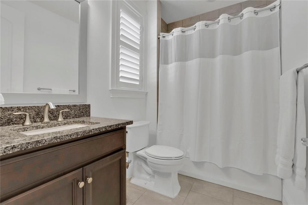 For Sale: $2,200,000 (5 beds, 5 baths, 4934 Square Feet)