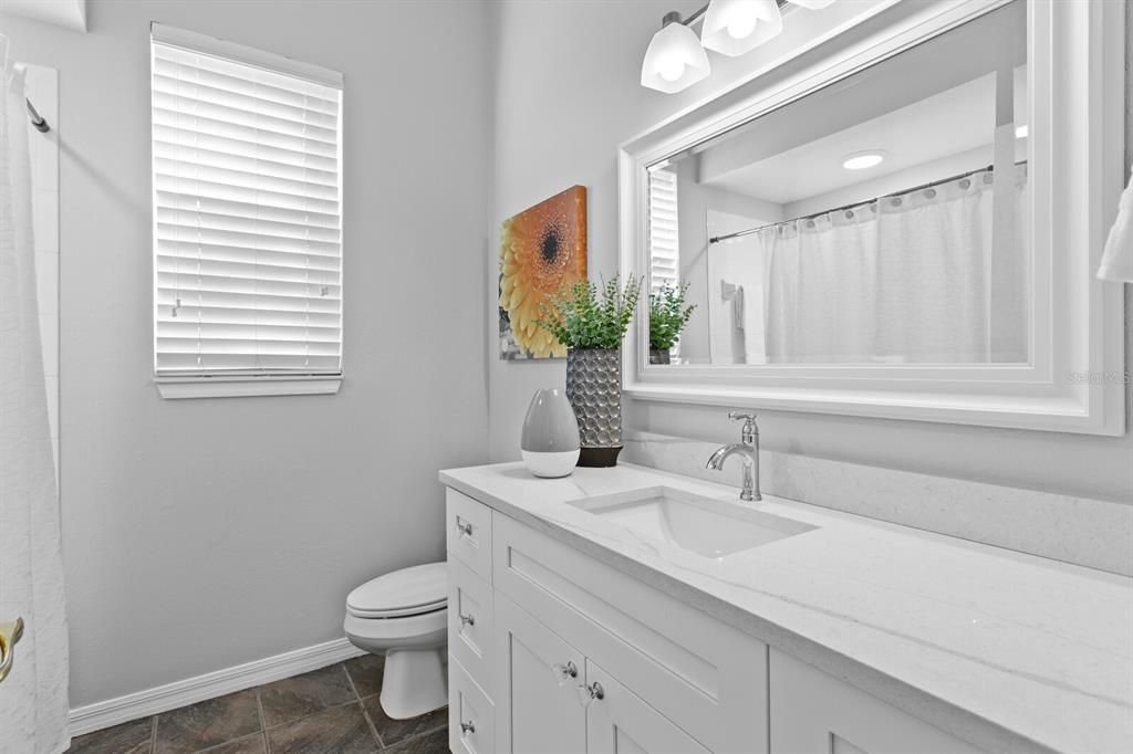 待售: $899,000 (5 贝兹, 4 浴室, 3225 平方英尺)