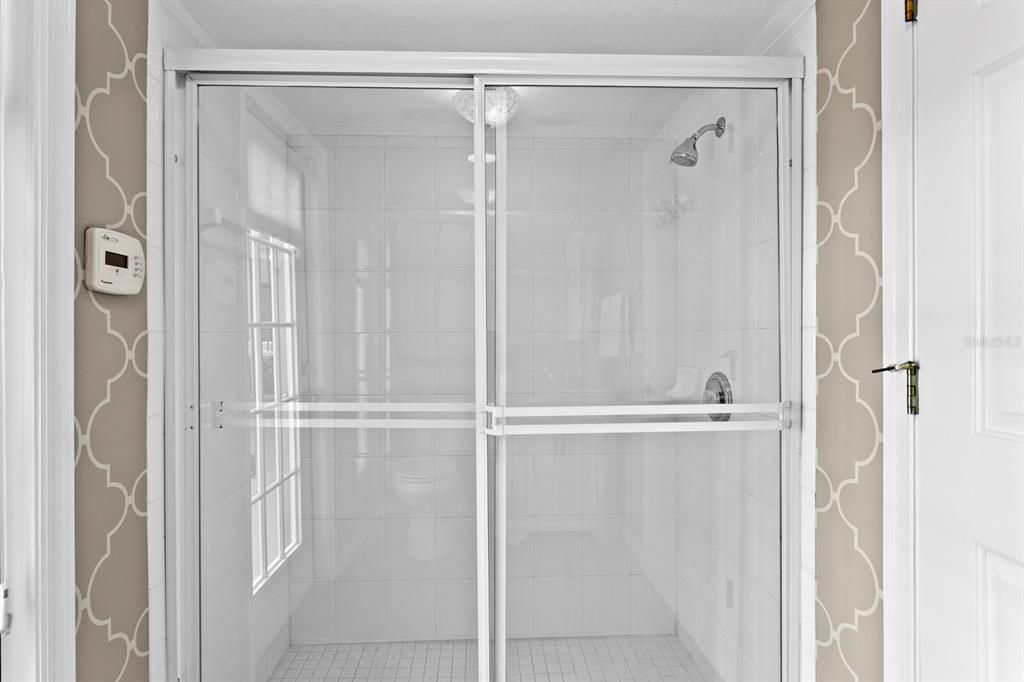 待售: $899,000 (5 贝兹, 4 浴室, 3225 平方英尺)