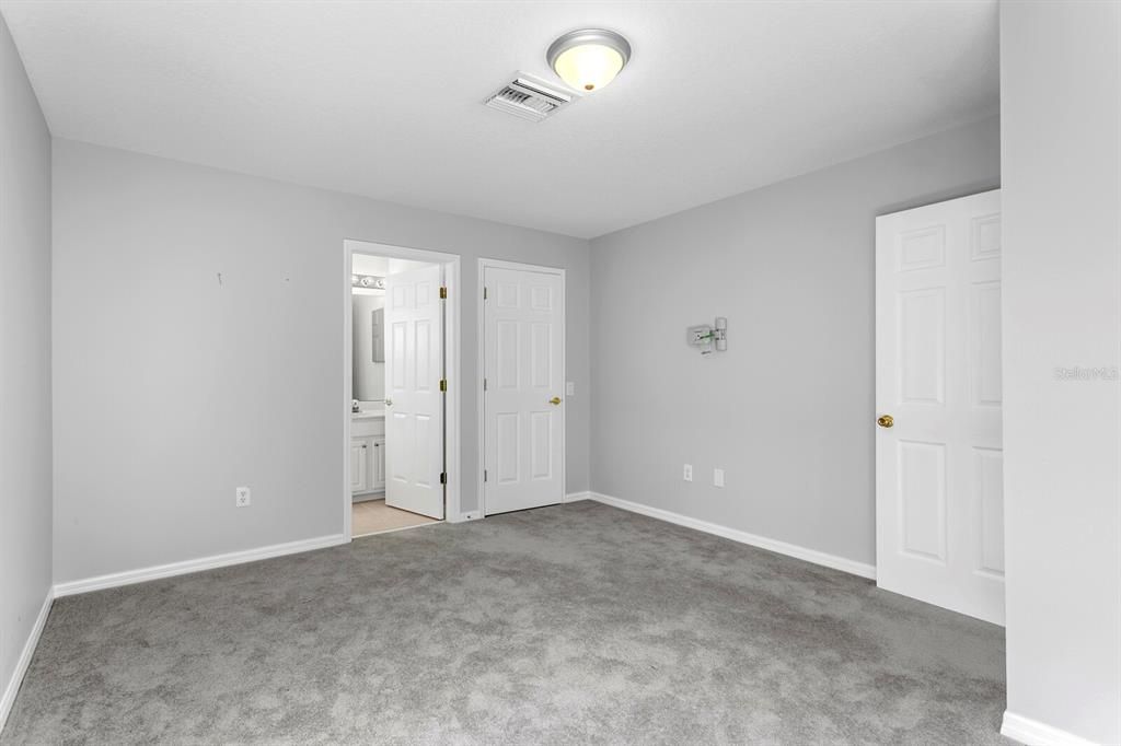 待售: $899,000 (5 贝兹, 4 浴室, 3225 平方英尺)