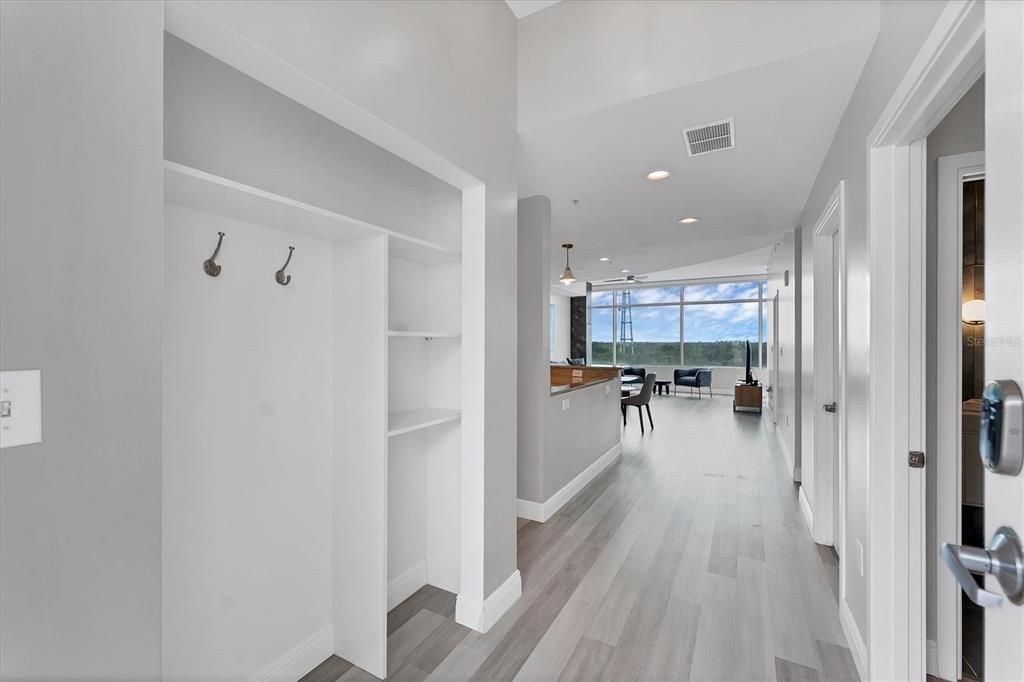 For Rent: $4,500 (2 beds, 2 baths, 1268 Square Feet)