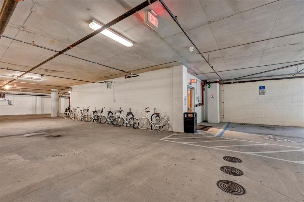 For Rent: $4,500 (2 beds, 2 baths, 1268 Square Feet)