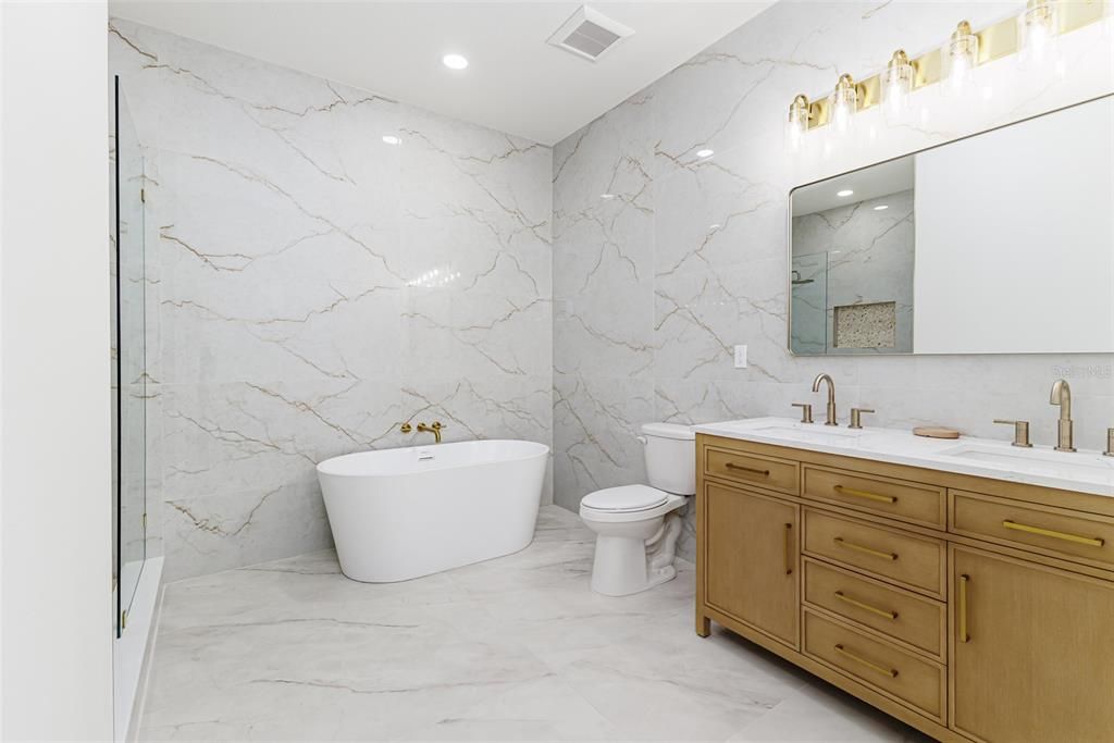 待售: $550,000 (3 贝兹, 2 浴室, 1790 平方英尺)