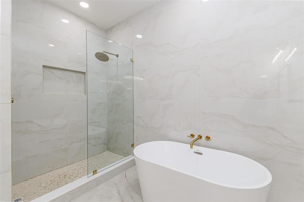 待售: $550,000 (3 贝兹, 2 浴室, 1790 平方英尺)