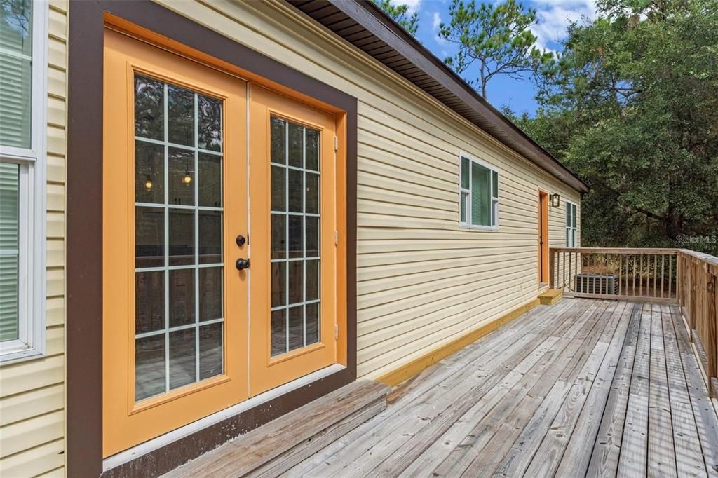 For Rent: $2,395 (4 beds, 3 baths, 2280 Square Feet)