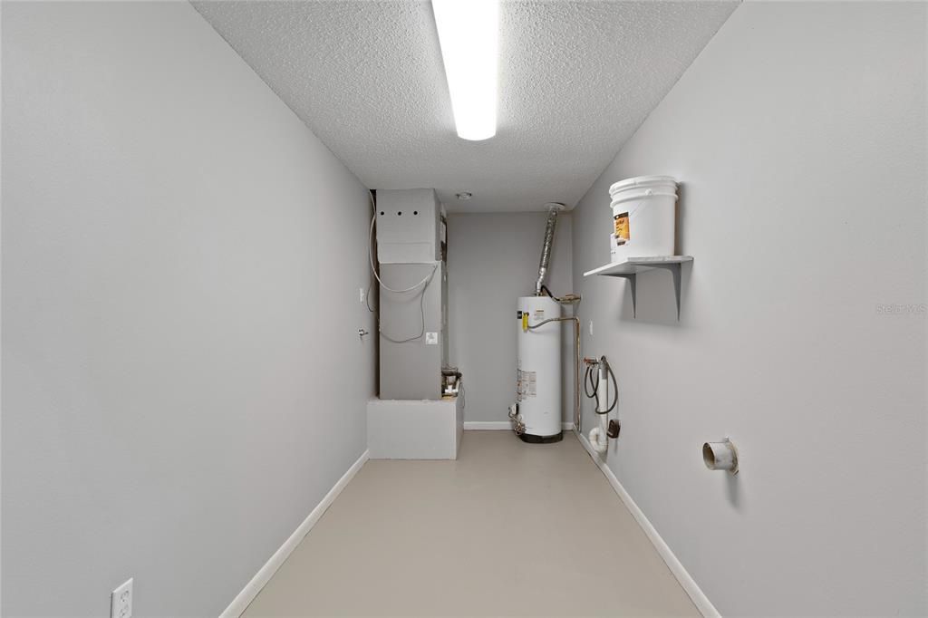 出租: $1,900 (3 贝兹, 2 浴室, 1176 平方英尺)